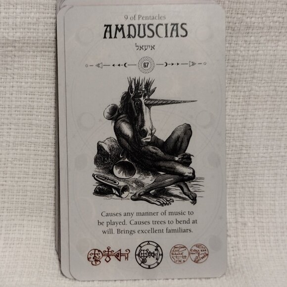 Occult Tarot - Picture 12 of 14